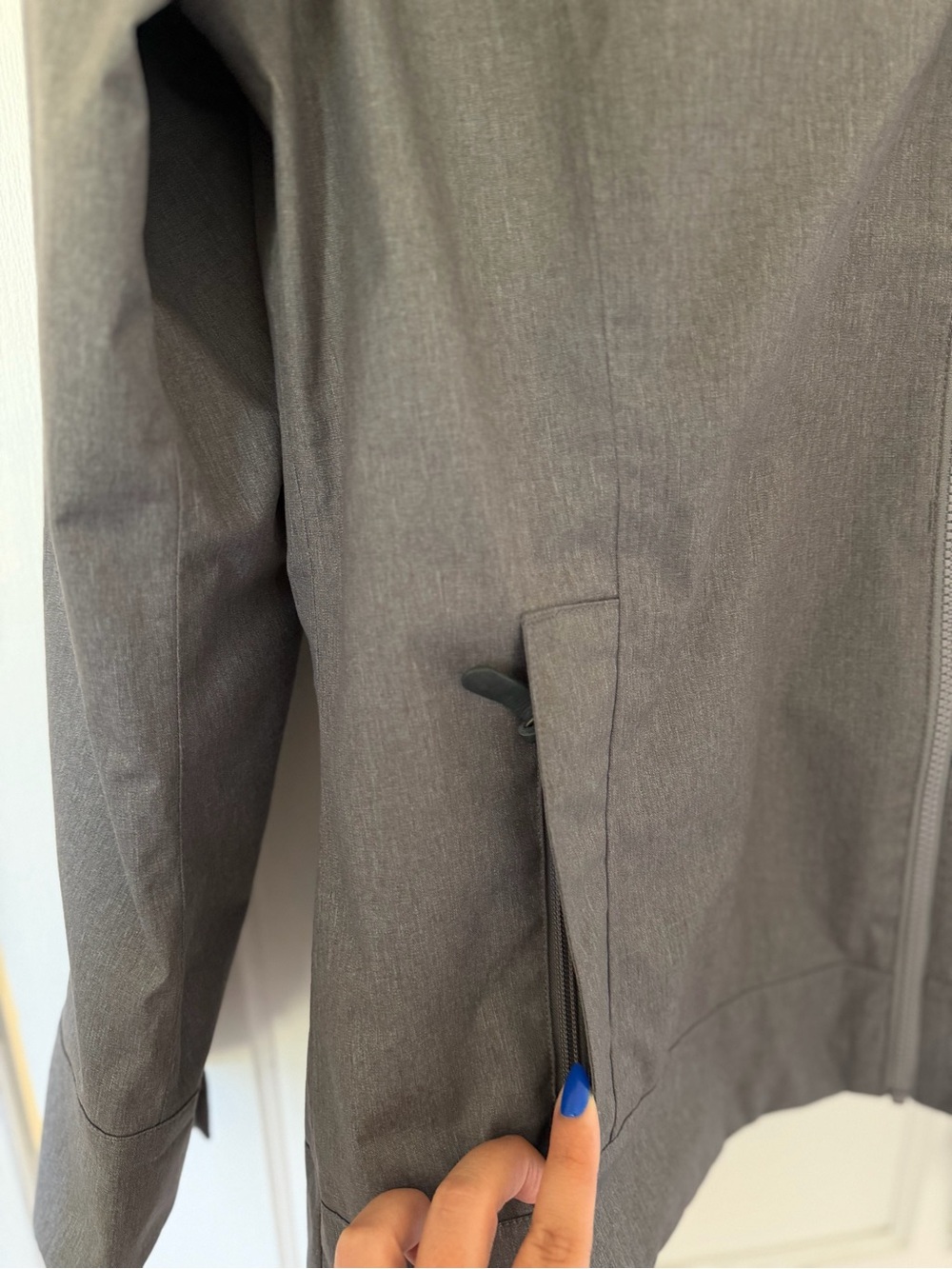 MEC Fall/Winter Womens Jacket - Picture 3 of 12